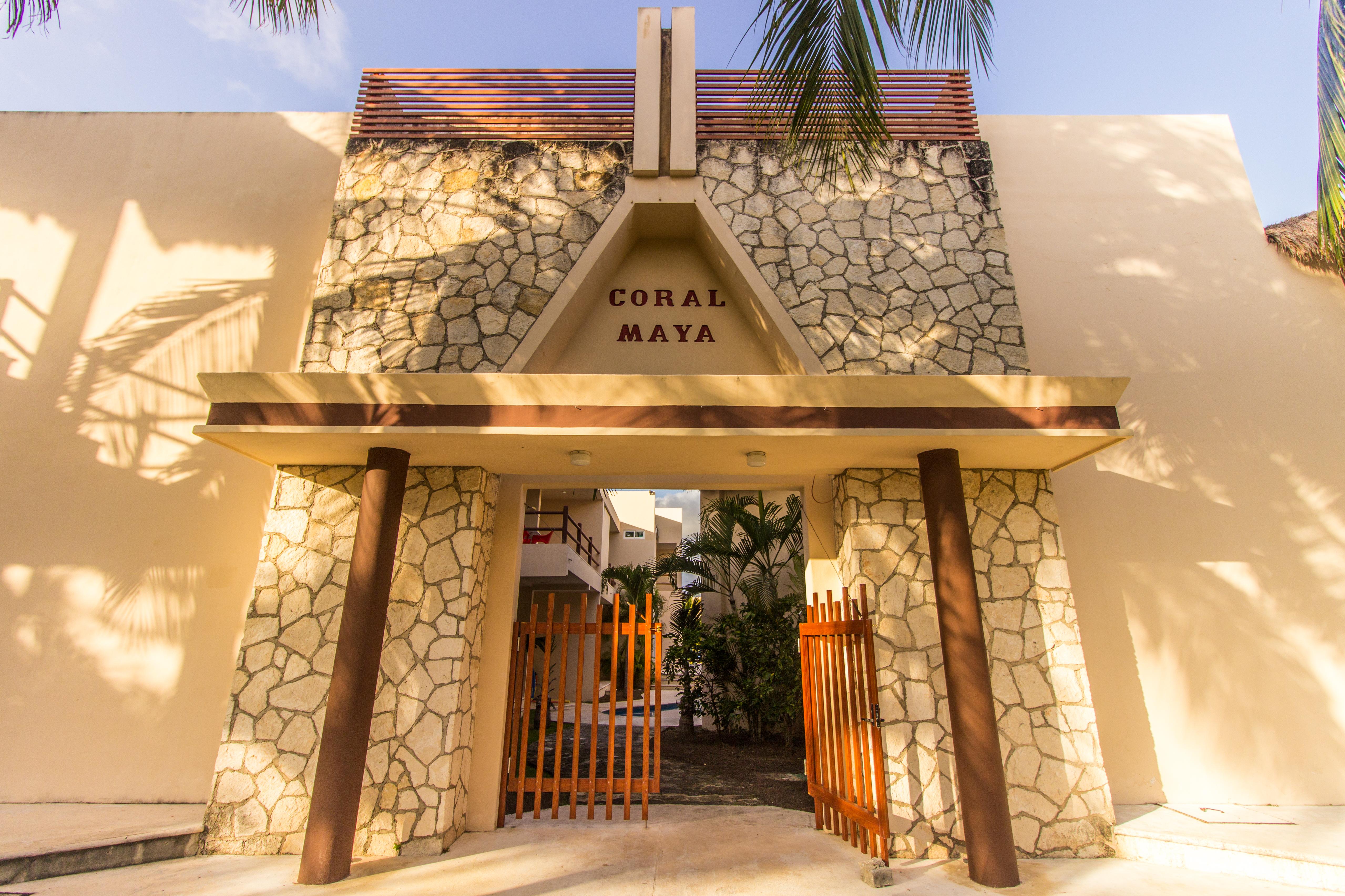 Coral Maya Condo Hotel Puerto Aventuras Exterior foto