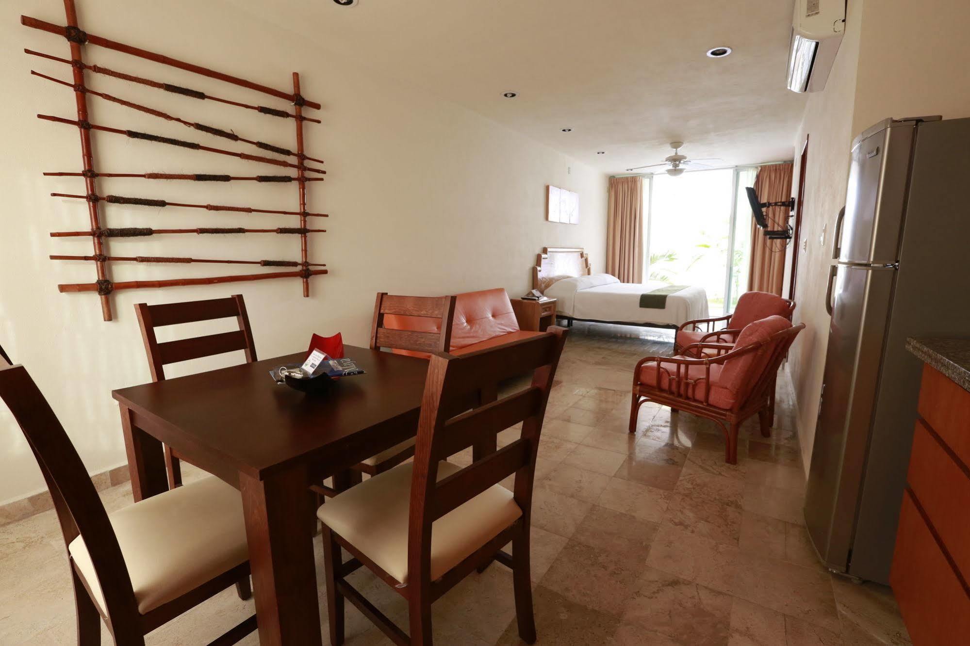 Coral Maya Condo Hotel Puerto Aventuras Exterior foto