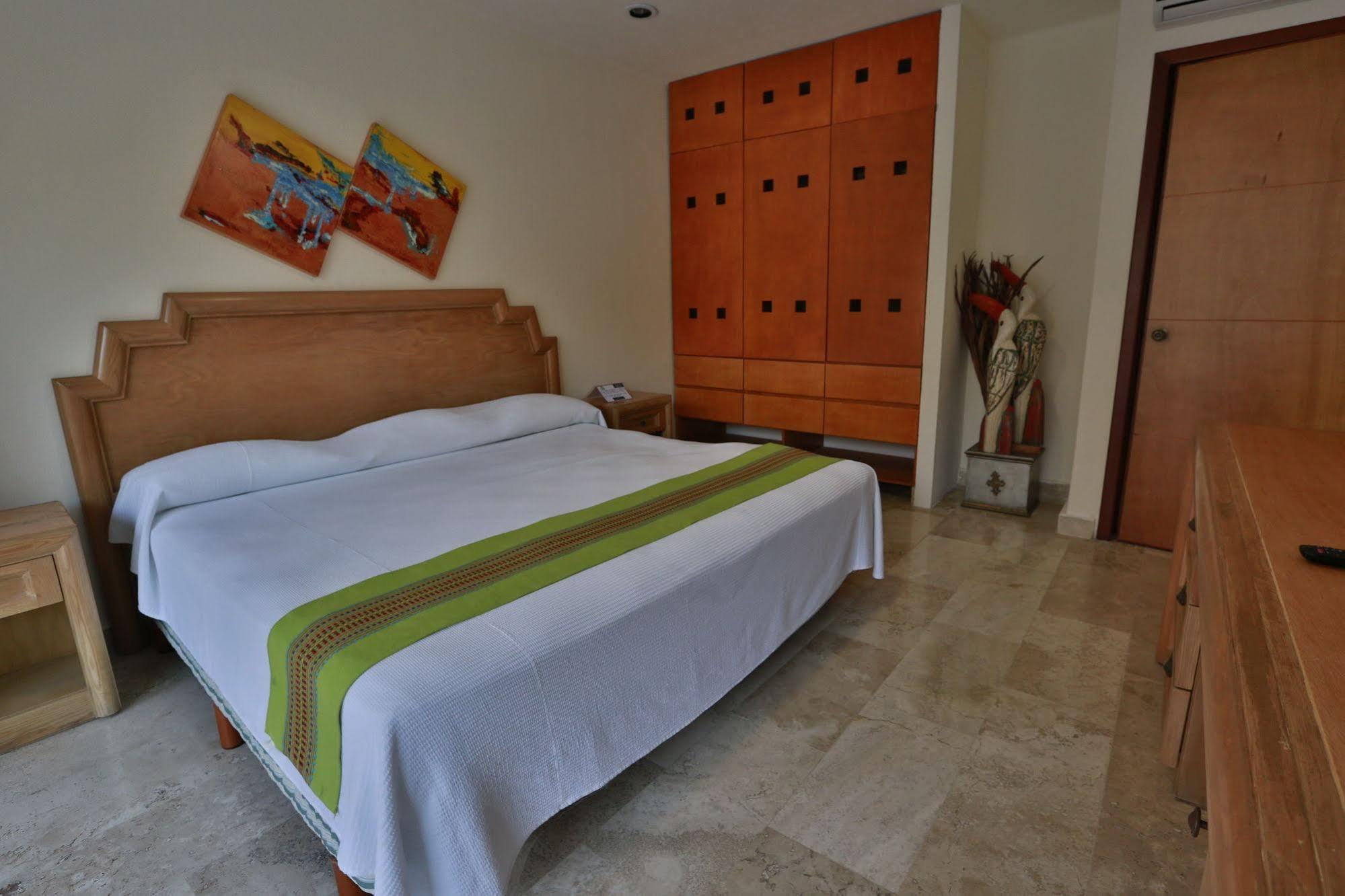 Coral Maya Condo Hotel Puerto Aventuras Exterior foto