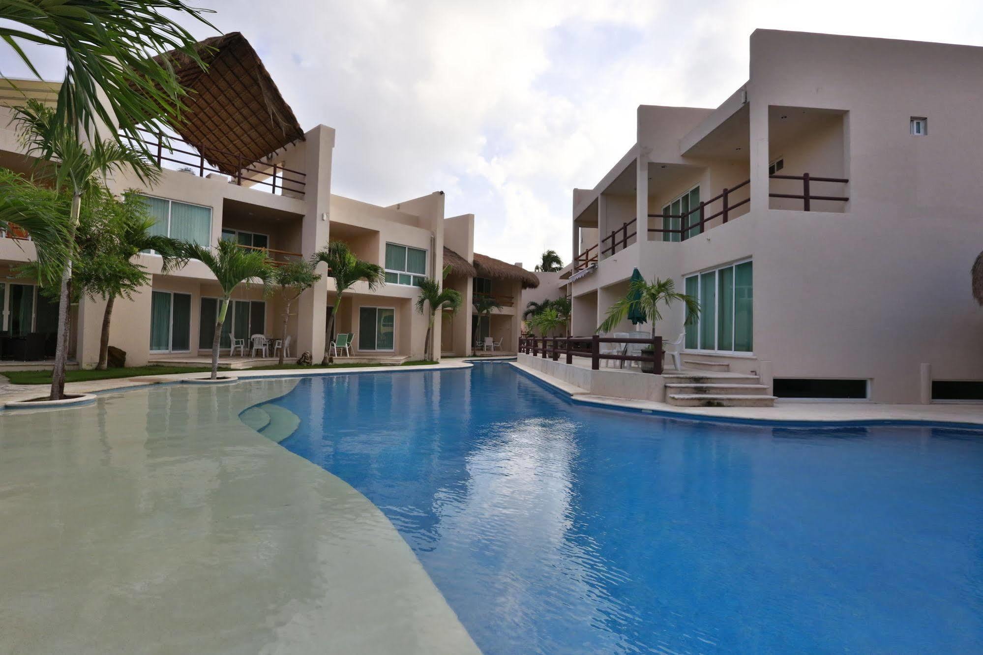 Coral Maya Condo Hotel Puerto Aventuras Exterior foto